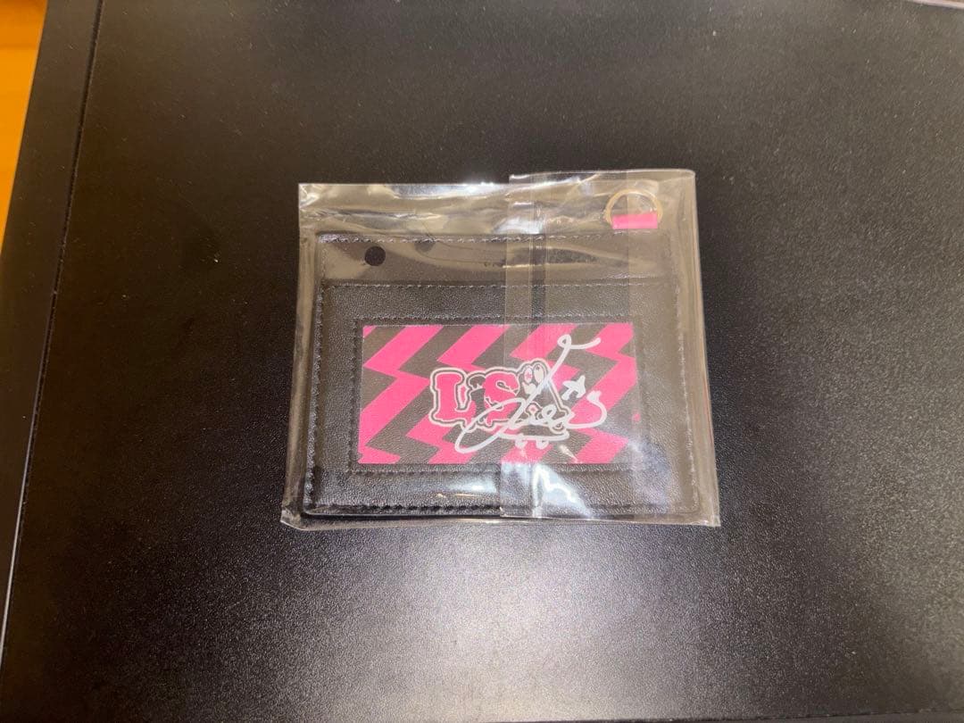 LiSA 直筆サイン入り パスケース