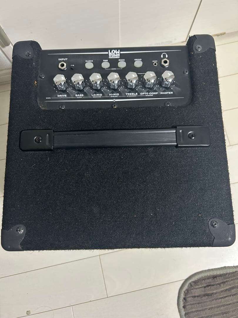 LINE 6 LowDown Studio 110 ベースアンプ※一部不具合有り