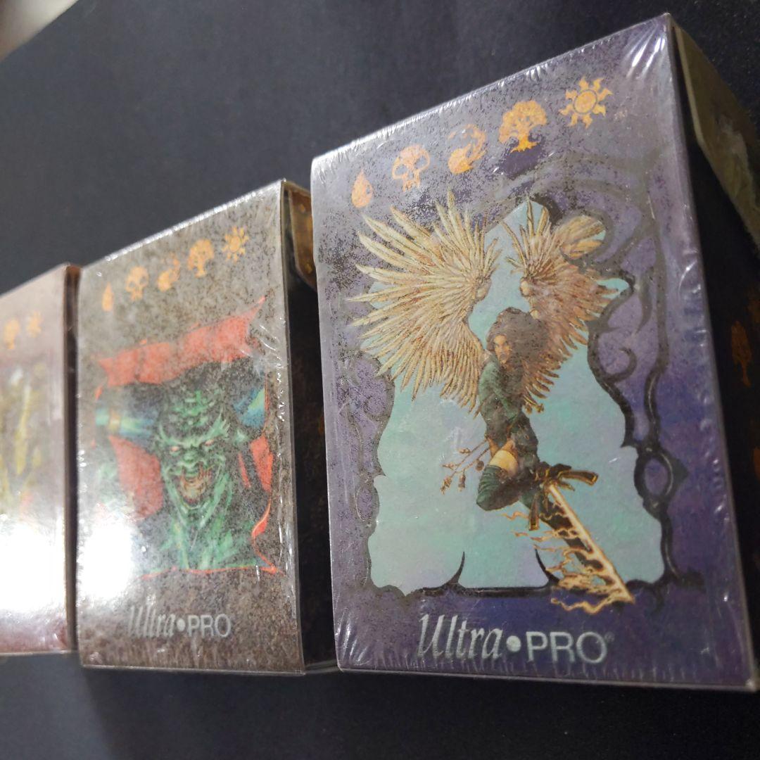 ●【シュリンクに皺等あり】　Ultra•PRO　デッキボックス　３個　未開封新品