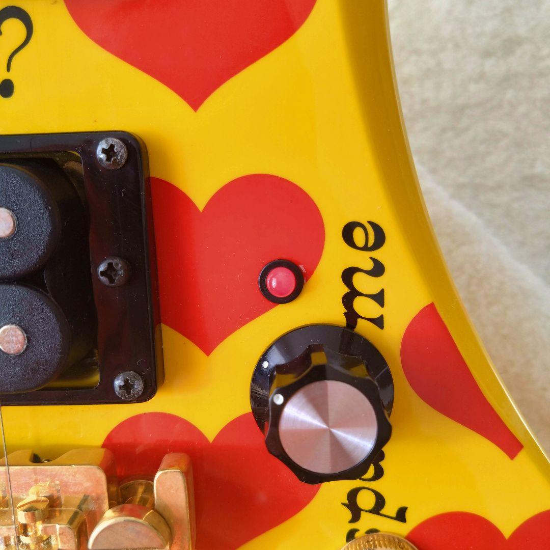 [廃盤] バーニー YH-JR hideモデル アンプ内蔵ギター イエローハート