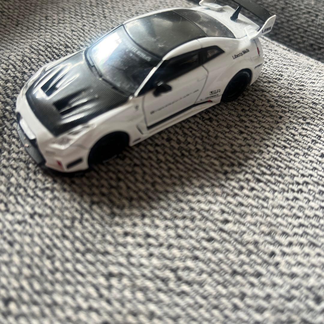 ミニカー LB WORKS R35