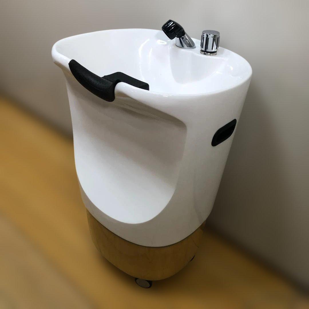 美品 EMS ペロ 移動式 プライベートサロン 使用1年 112930