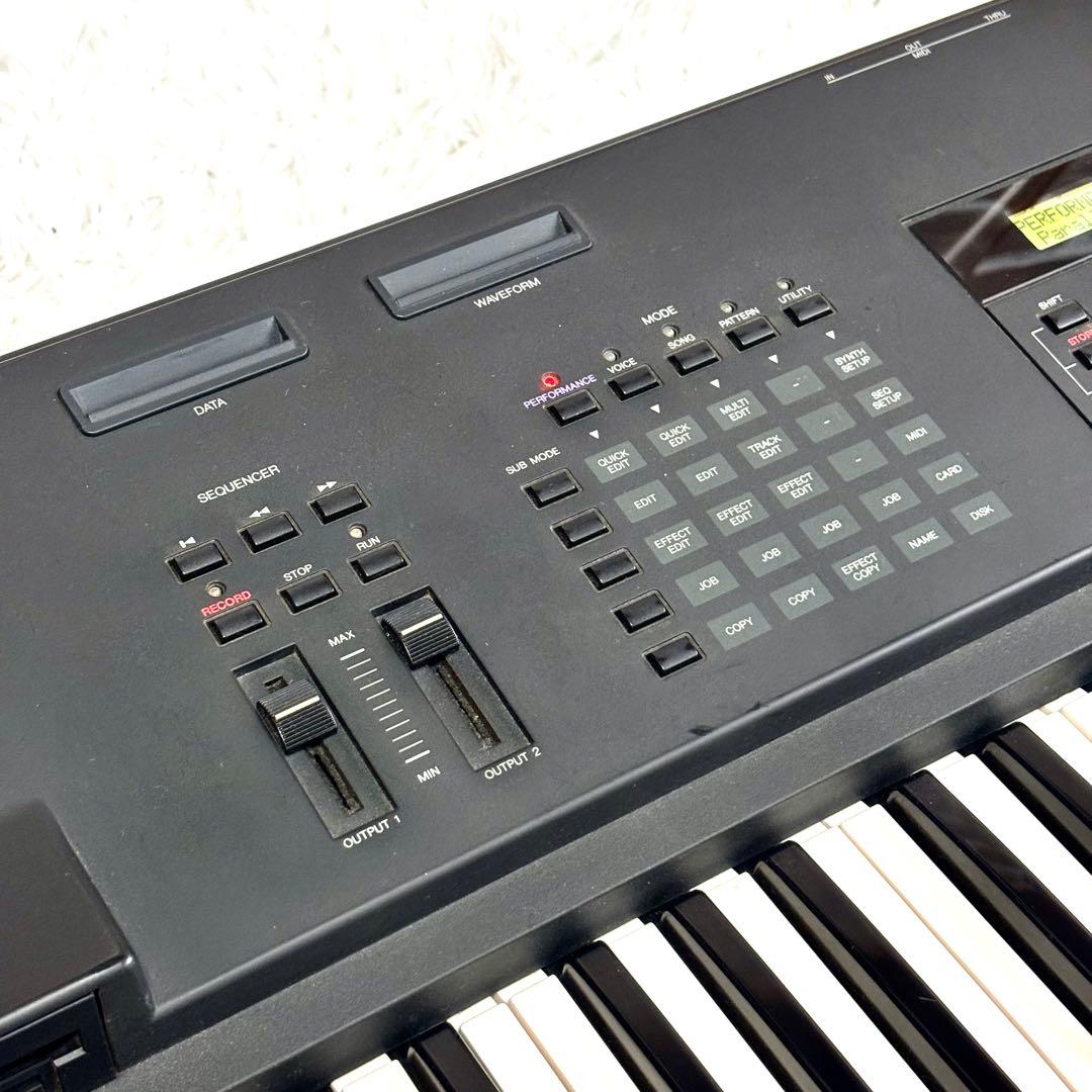 ✨美品✨YAMAHA ヤマハ SY85 シンセサイザー 61鍵 ソフトケース付