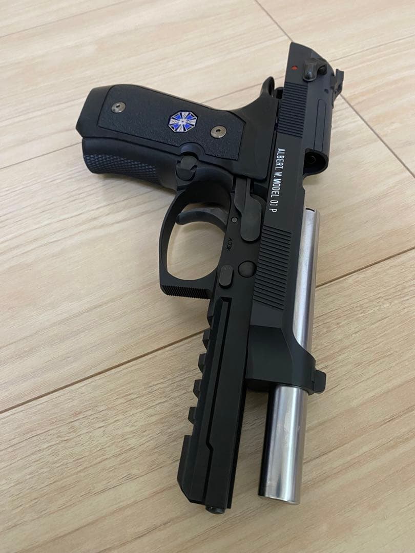 ますけ アルバート.W.モデル 01P 予備マガジン＋ガス缶セット