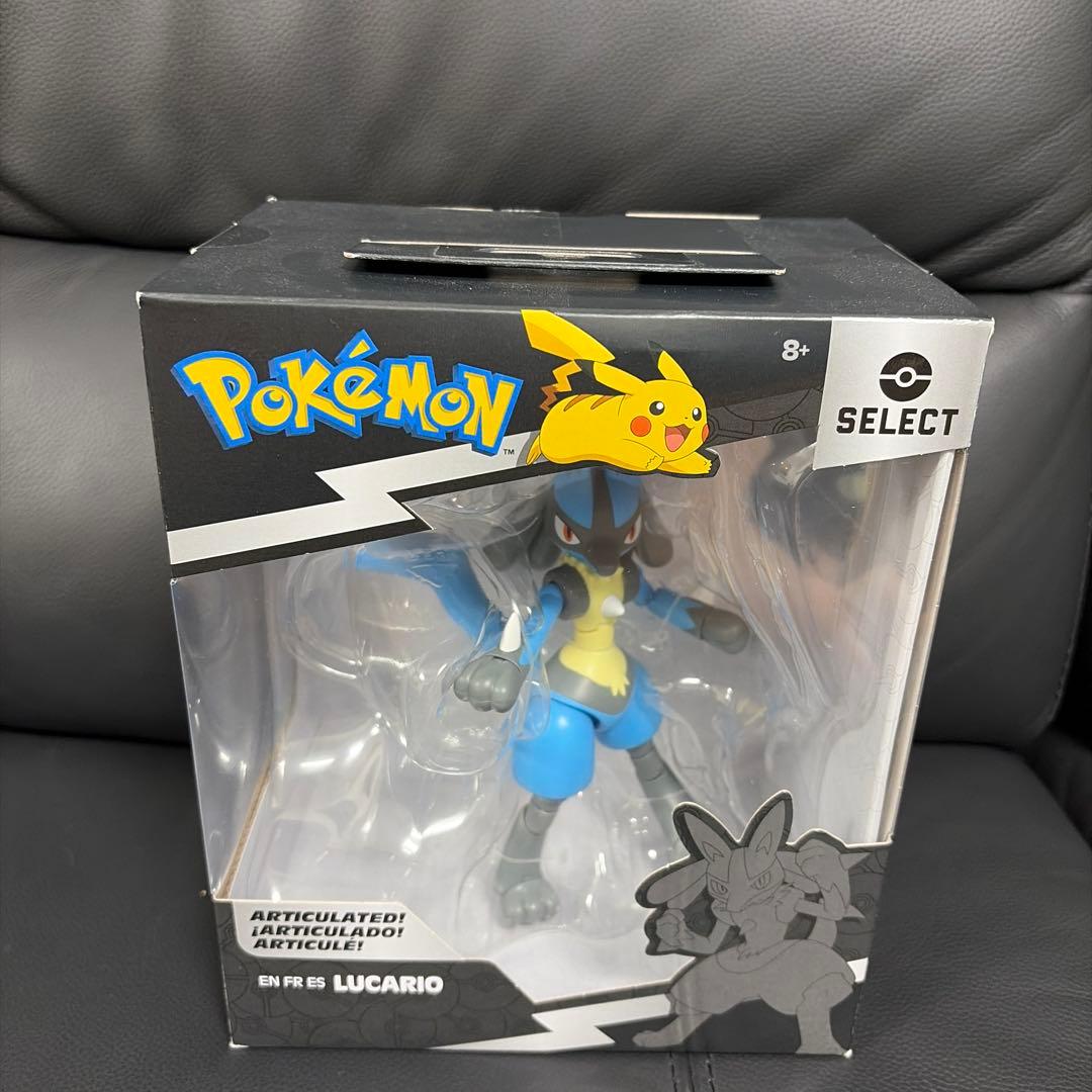 ポケモン　ルカリオ　フィギュア