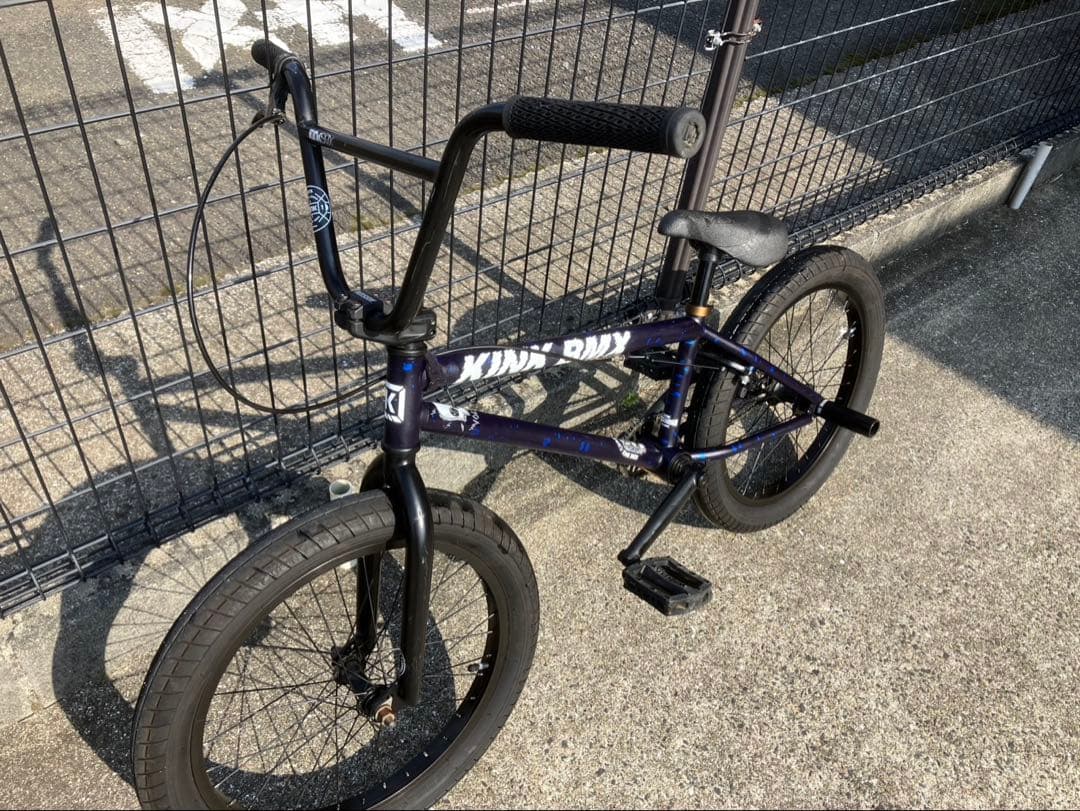 KINK BMX 20インチ 黒・紫