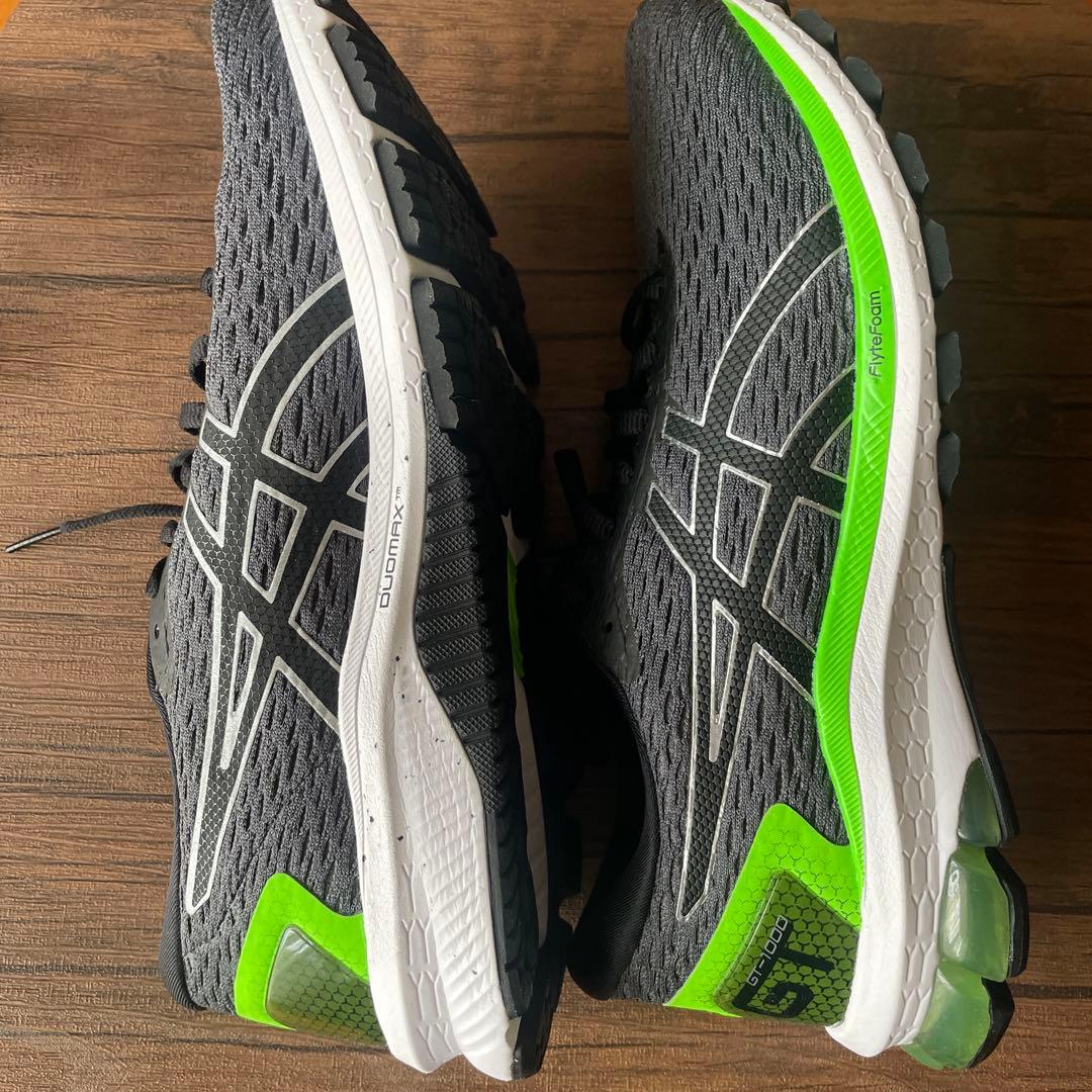 ウォーキング・ランニングウェア ASICS 26cm