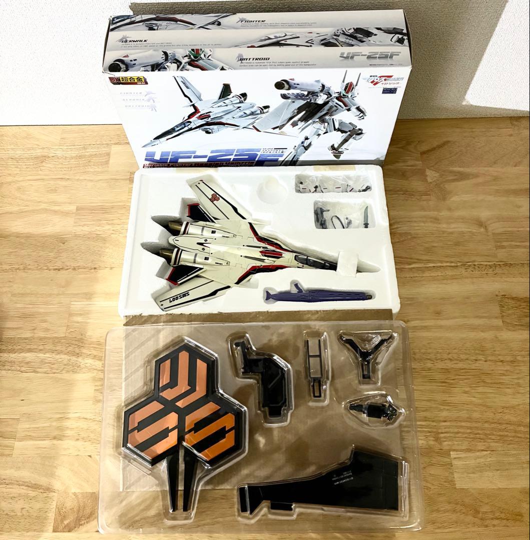 DX超合金 VF-25F メサイアバルキリー スーパーパーツセット マクロスF