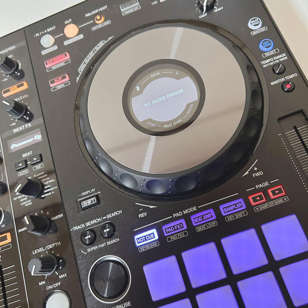 Pioneer DDJ-800 コントローラー