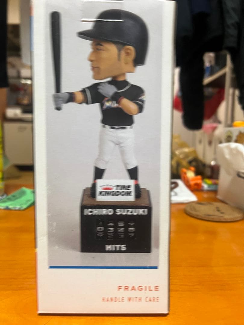 イチロー　2016 MLB ボブルヘッド ヒットメーター付き