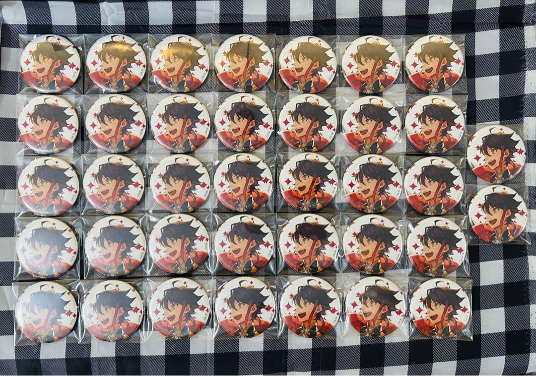 三枝明那　FANTASIA 缶バッジ