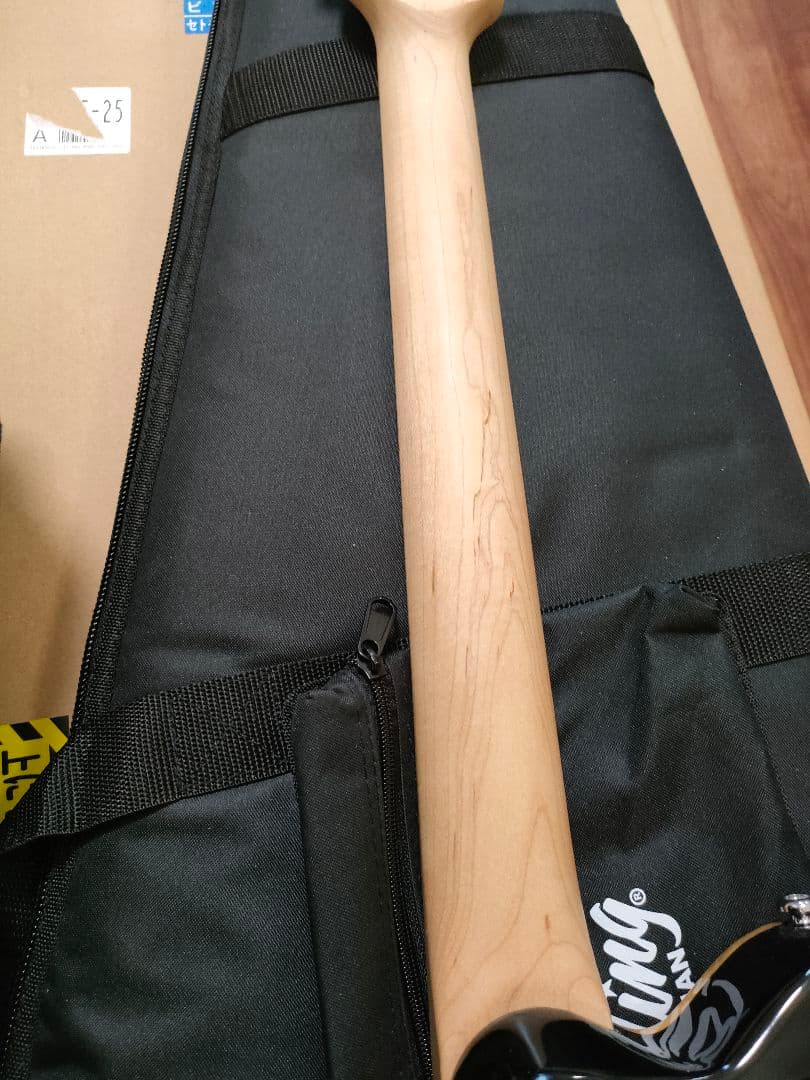 ギター Sterling by MUSIC MAN Axis S.U.B AX3FM