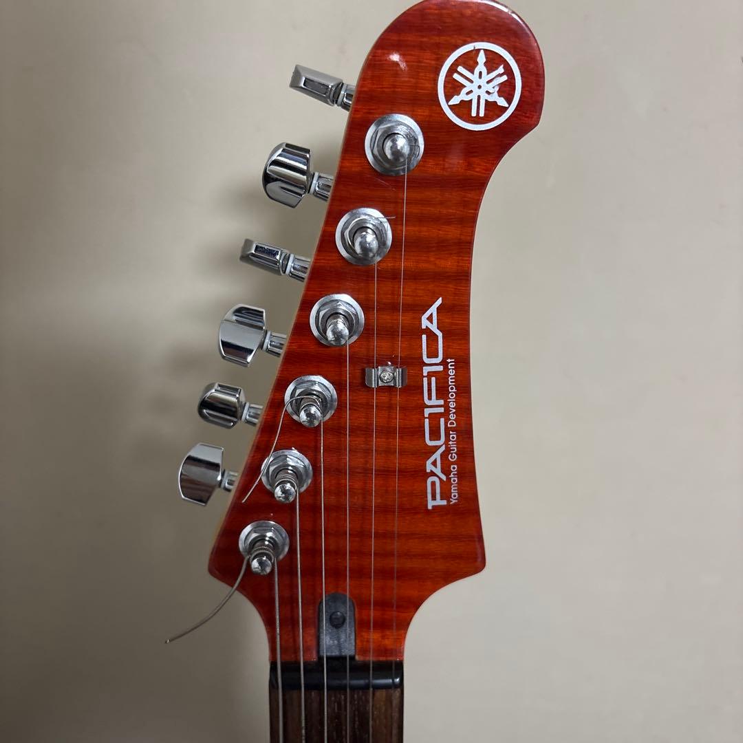 YAMAHA パシフィカ PAC212VFM