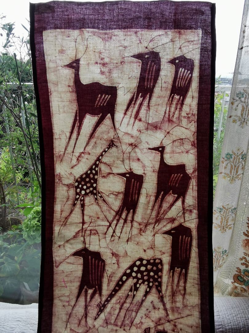 フランスアンティーク店購入バティック 洞窟装飾壁画 古代動物 蝋纈染タペストリー