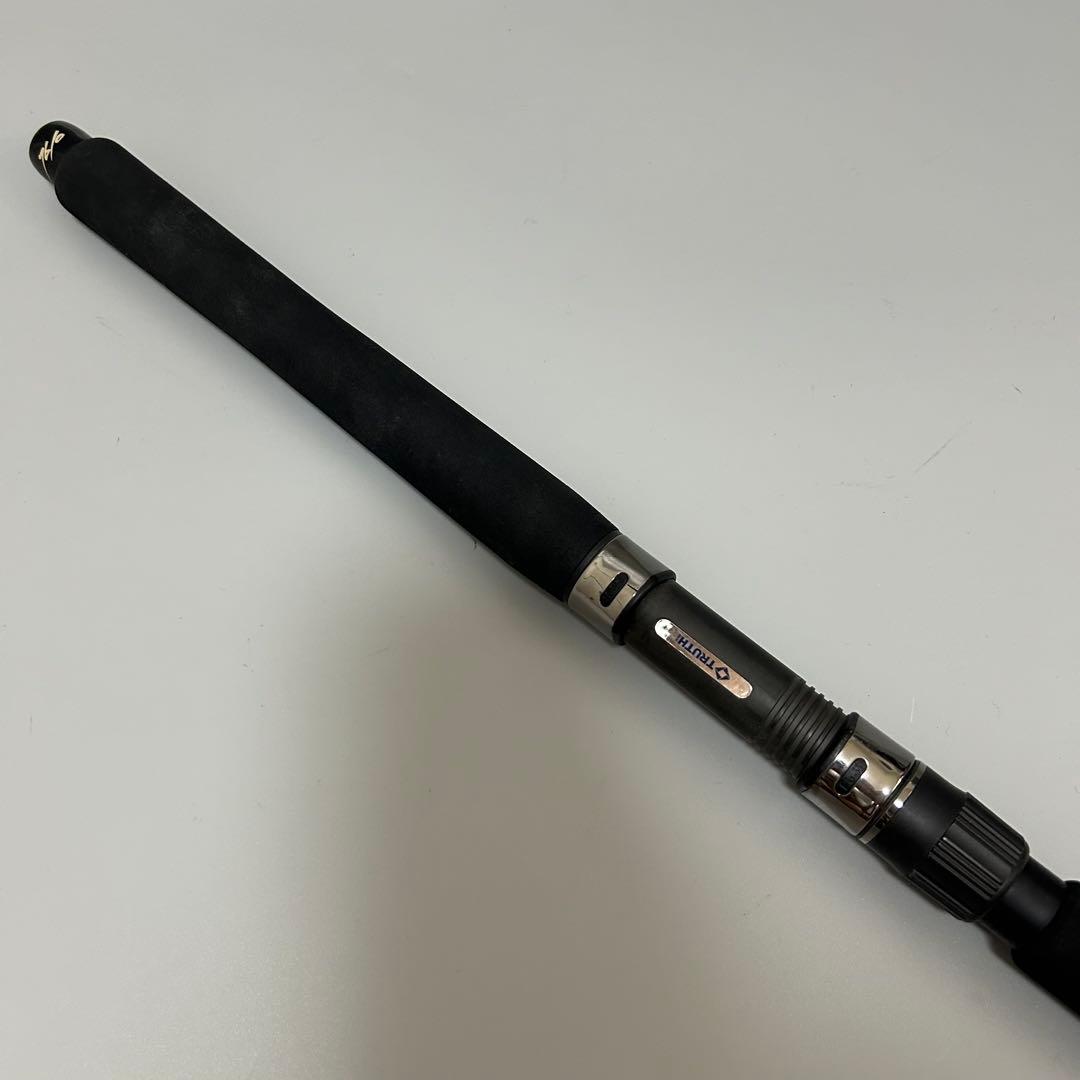 TRUTH JAPAN トゥルースジャパンWhiteInsight 7610