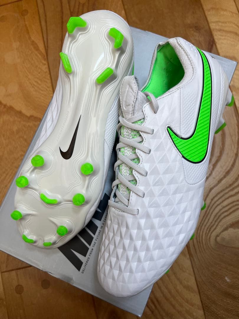 新品　廃盤品　ナイキ　ティエンポ　レジェンド 8エリート FG 25.5cm