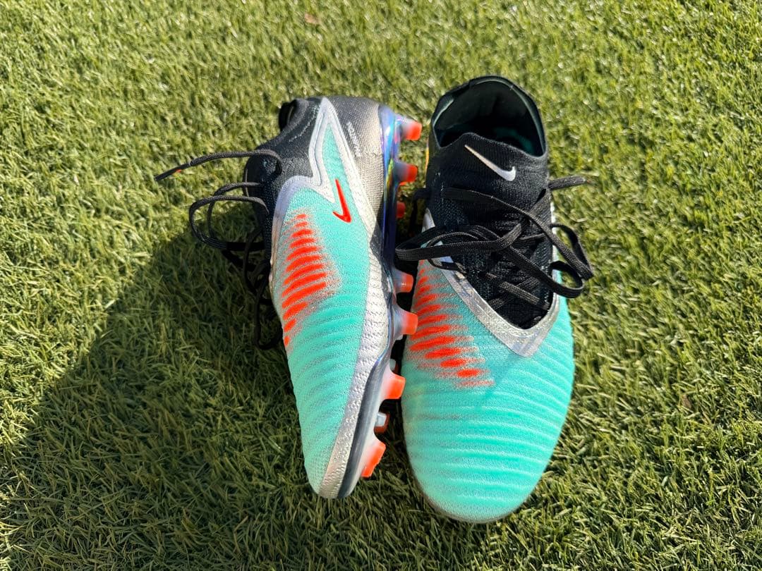 NIKE ファントム6エリート　AG-PRO