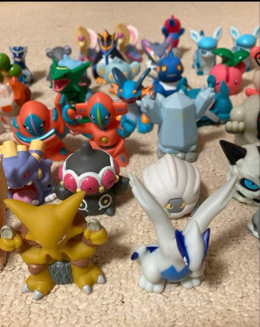 ポケットモンスター ソフビ人形 48体＋22体 POCKET MONTER