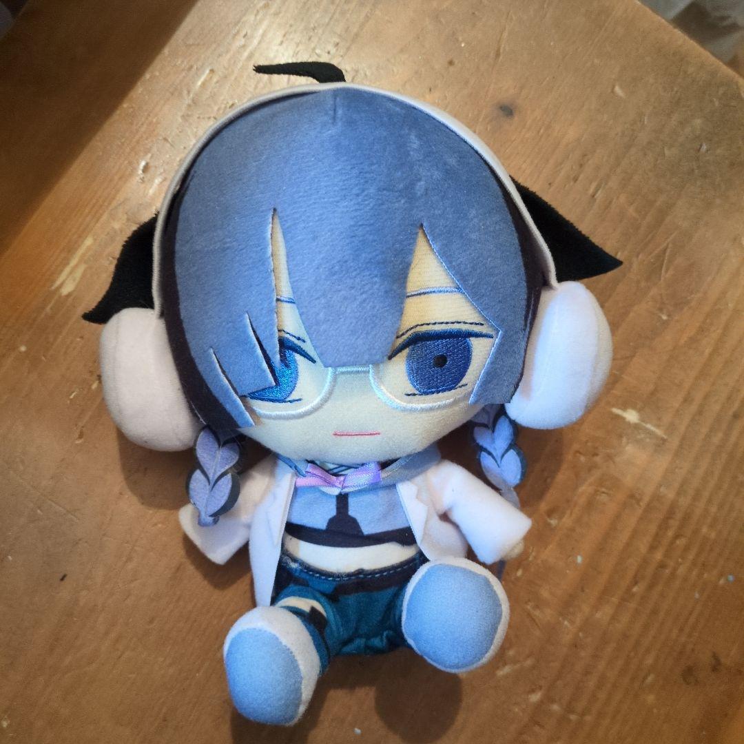 Ado auコラボレーション・コレクション「心という名の不可解」ぬいぐるみ