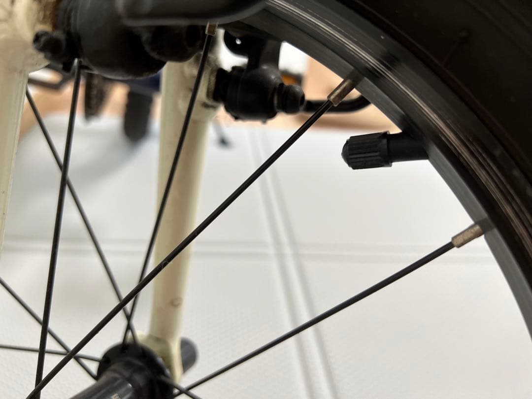 ヨツバサイクル　18インチ　キャプテンネイビー　前カゴ付き