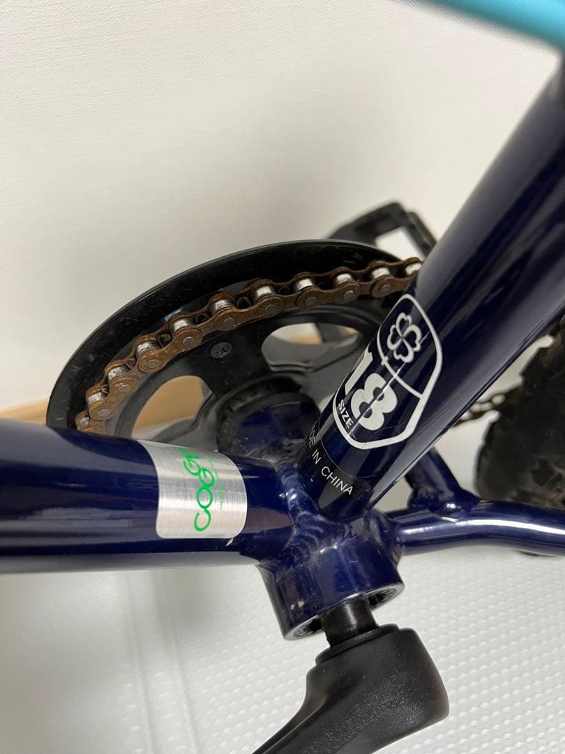 ヨツバサイクル　18インチ　キャプテンネイビー　前カゴ付き
