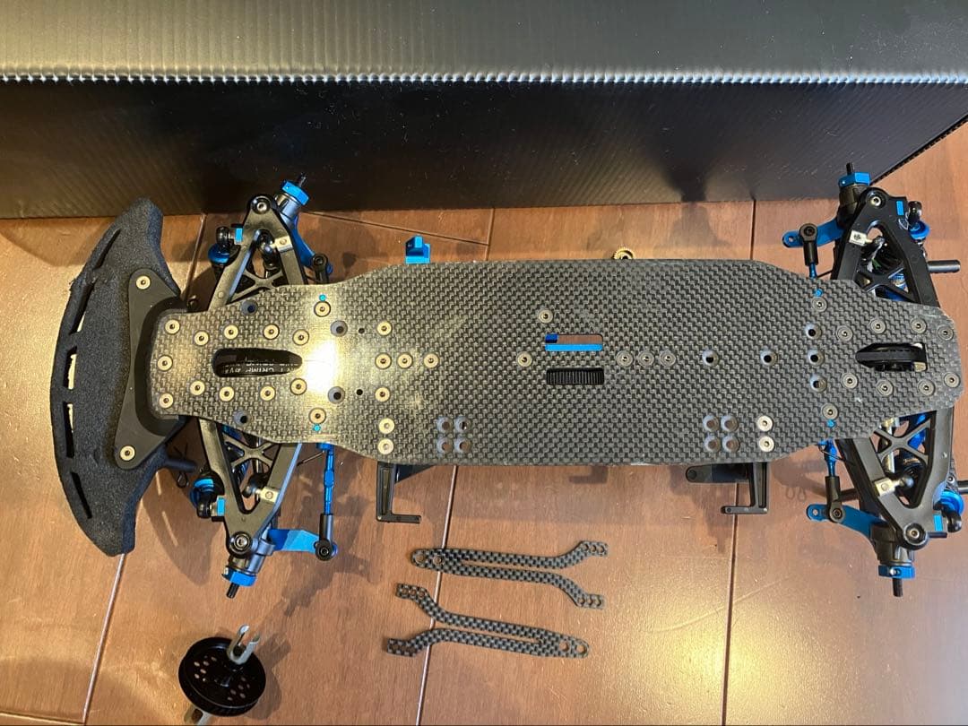 タミヤ　TRF421 受信機付き