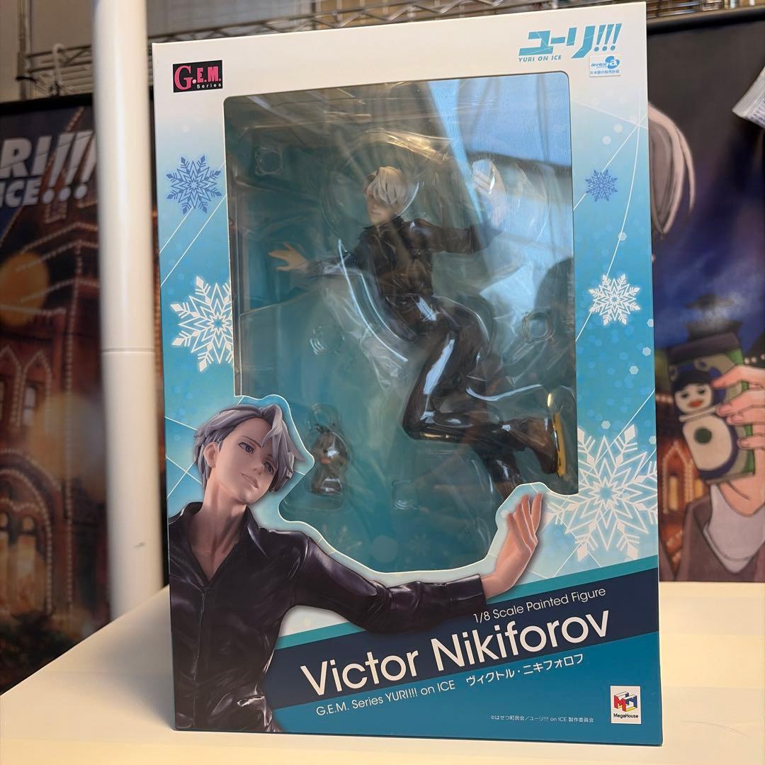 ゆ*う様 ユーリ!!! on ICE ヴィクトル フィギュア