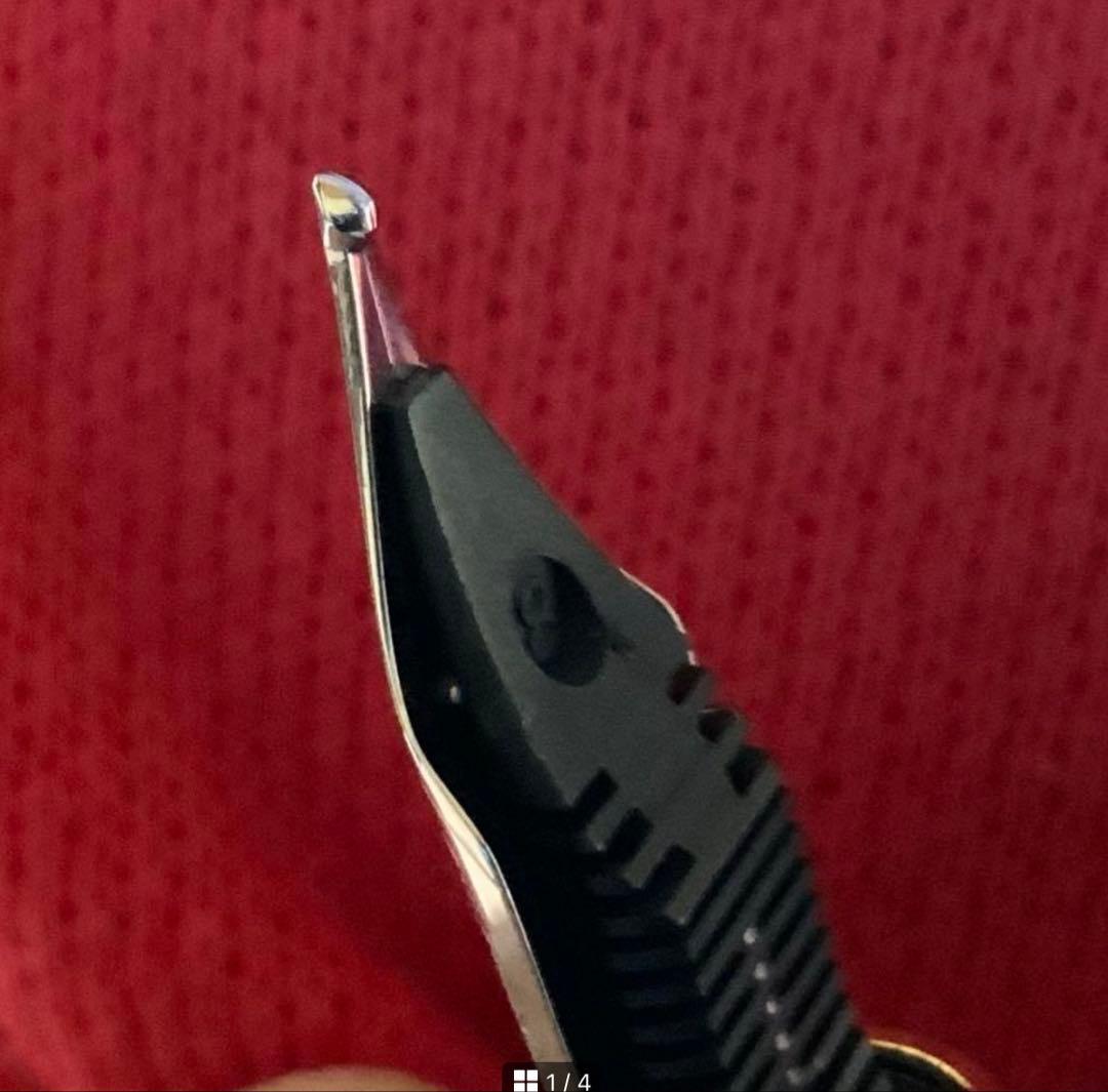 Stipula スティピュラ万年筆　Model T グラファイト　チタンニブ