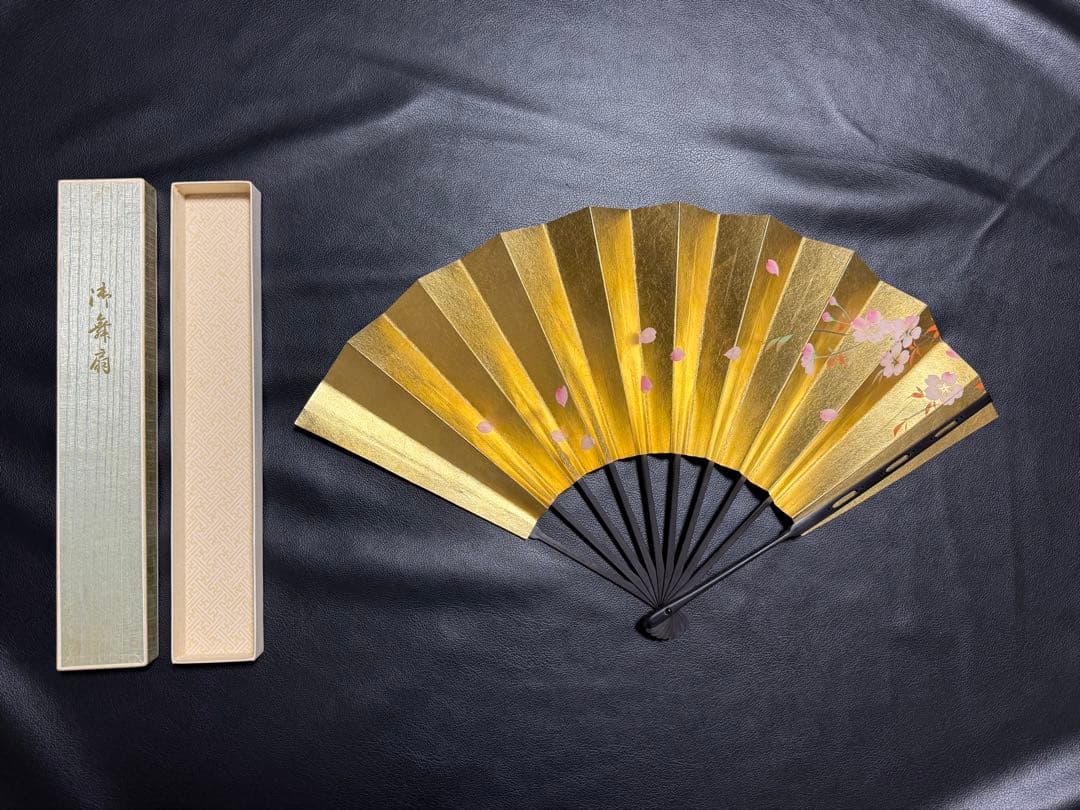 扇子　33.5cm 十松屋福井扇舗　金　桜　松葉　片面違い　仕舞扇　能楽　着物