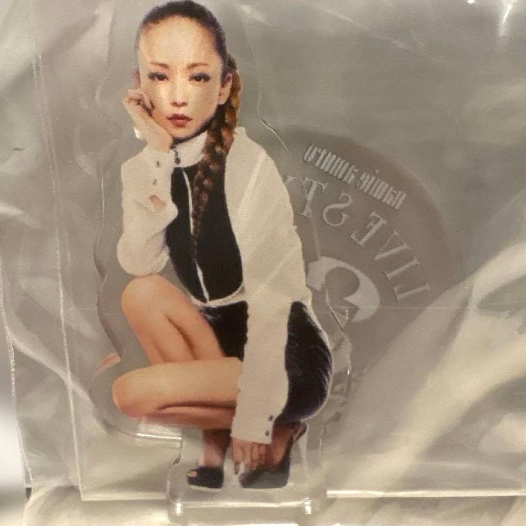【新品未使用】安室奈美恵 ガチャガチャ アクリルスタンド 88 15個セット