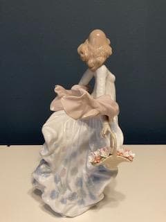 リヤドロ　春の輝き