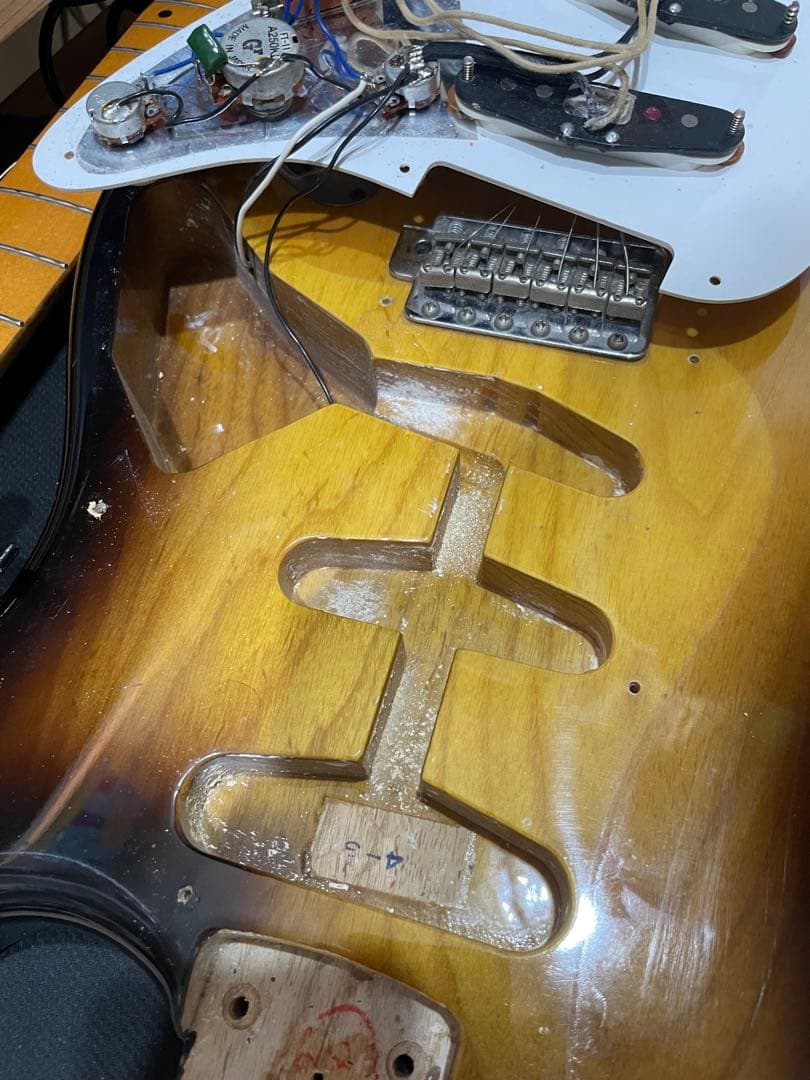 Fender Japan ST-54 2TSカスタムショップPU フジゲン