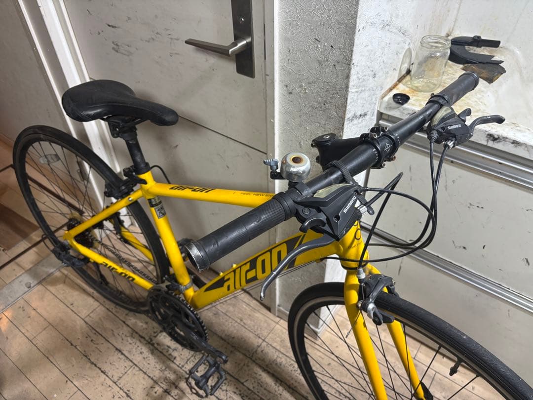 air-onクロスバイク 700cイエロー