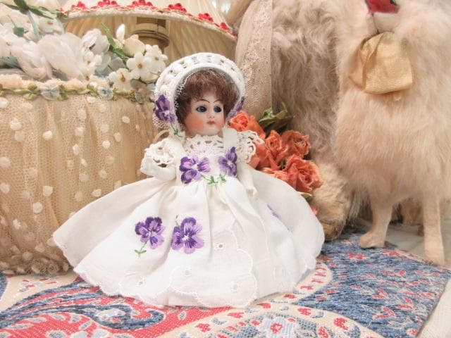 アンティーク　ミニョネット　☆　ジャーマン