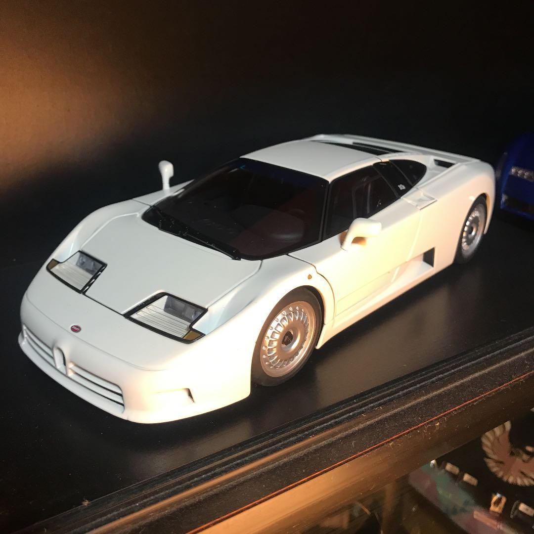 1/18 ブガティEB110