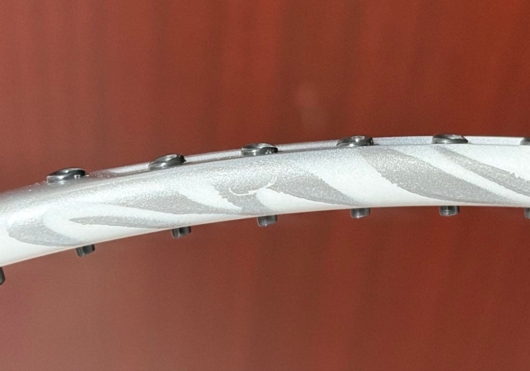 ヨネックス　ボルトリック30