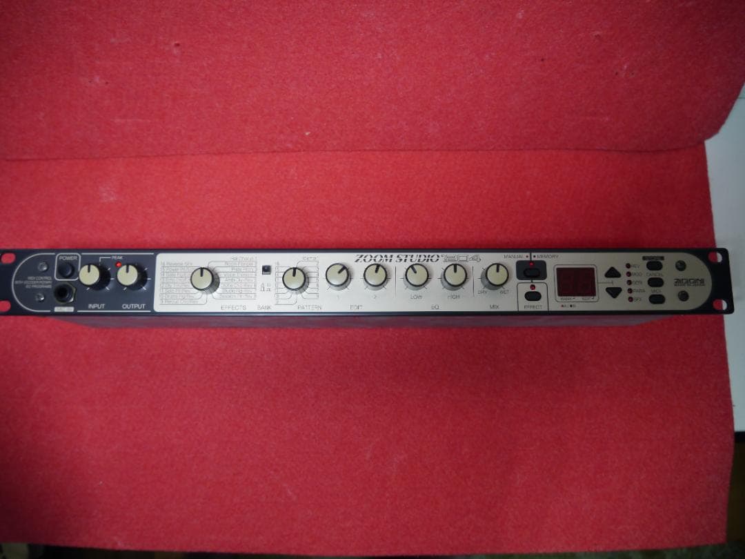 【中古】ZOOM STUDIO 1204＆純正電源アダプタ付