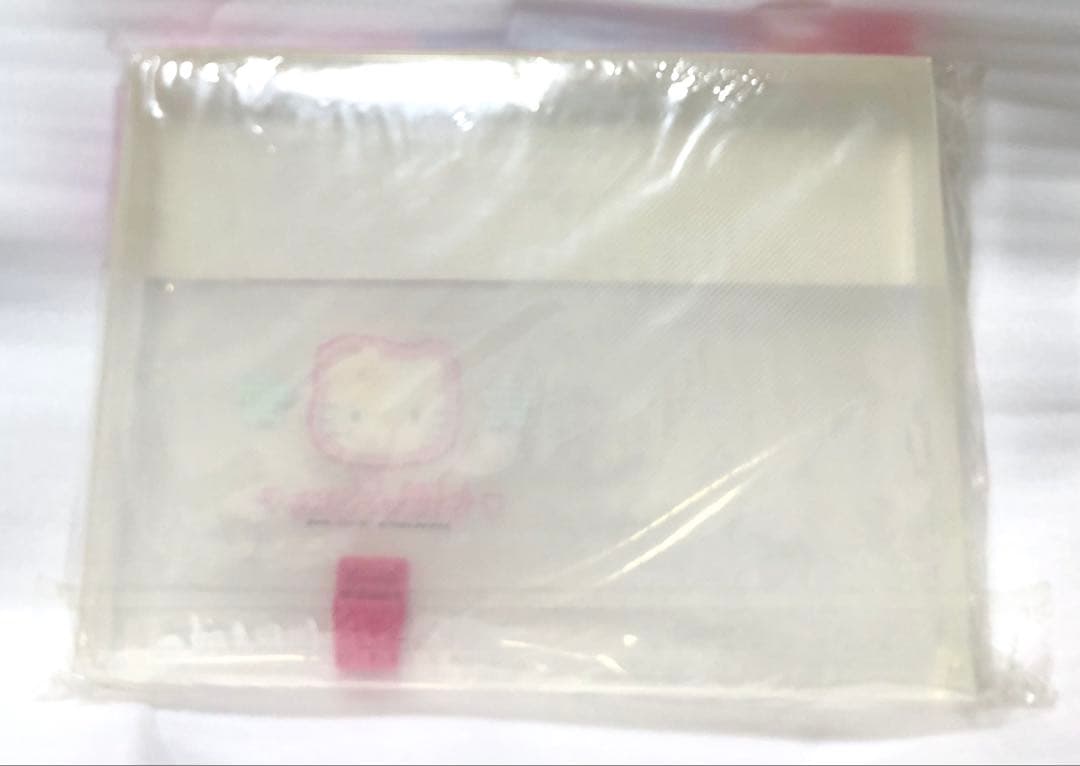 サンリオ　ハローキティ♡1996年製 希少　キティちゃん　キャリングケース　A4