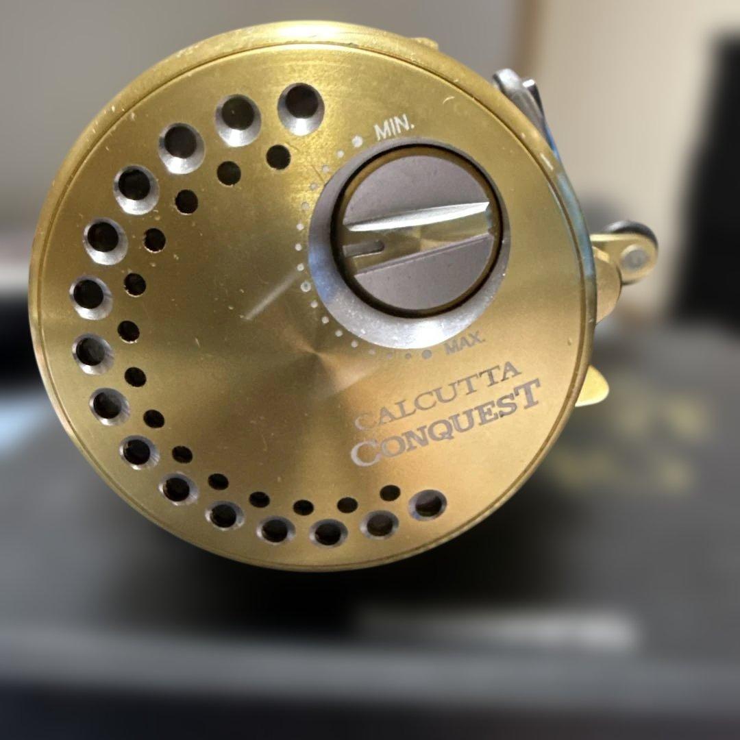 SHIMANO CALCUTTA CONQUEST 201HG ゴールド