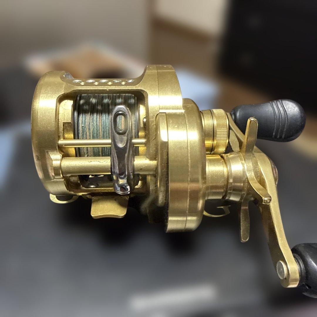 SHIMANO CALCUTTA CONQUEST 201HG ゴールド