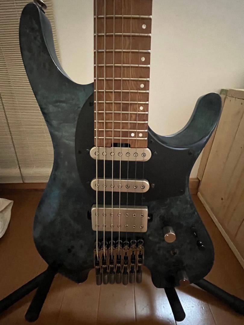 Ibanez ヘッドレス エレキギター 7弦