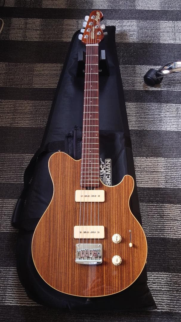 music man：Axis Super Sport MM90 Rosewood