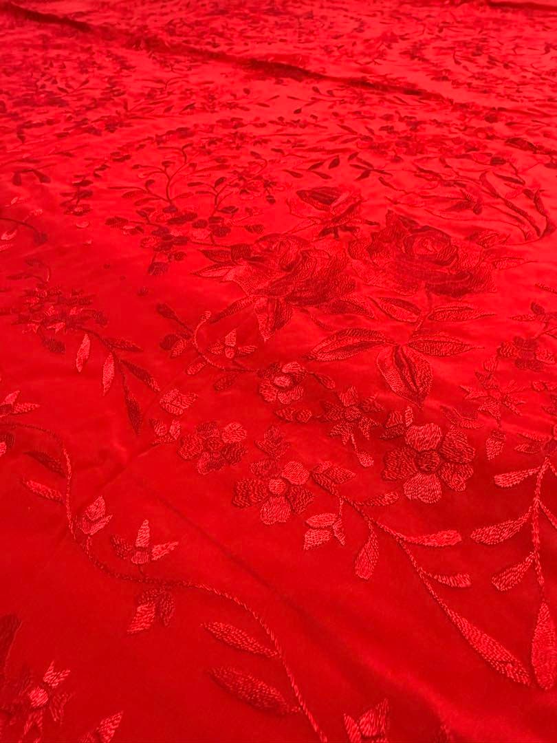 本場スペイン製 フラメンコ用 マントン・デ・マニラ（シルク100%・総刺繍）