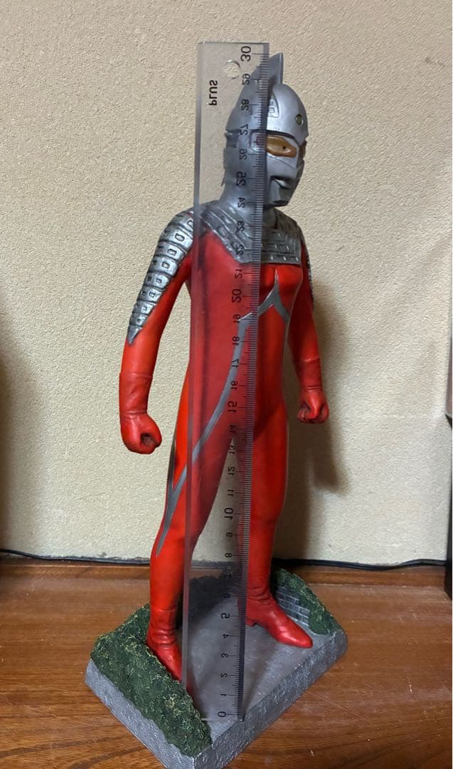 ウルトラマン フィギュア 約30cm