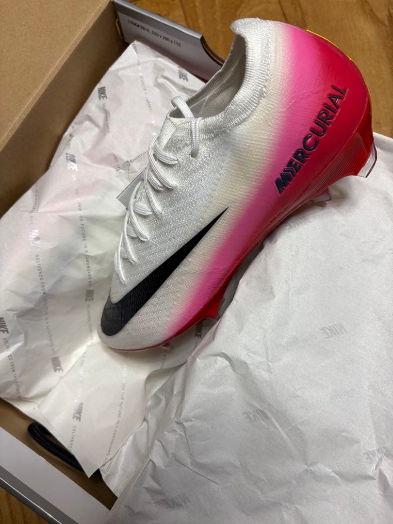 新品　限定品　ズーム マーキュリアル ヴェイパー 16 エリート FG 26cm