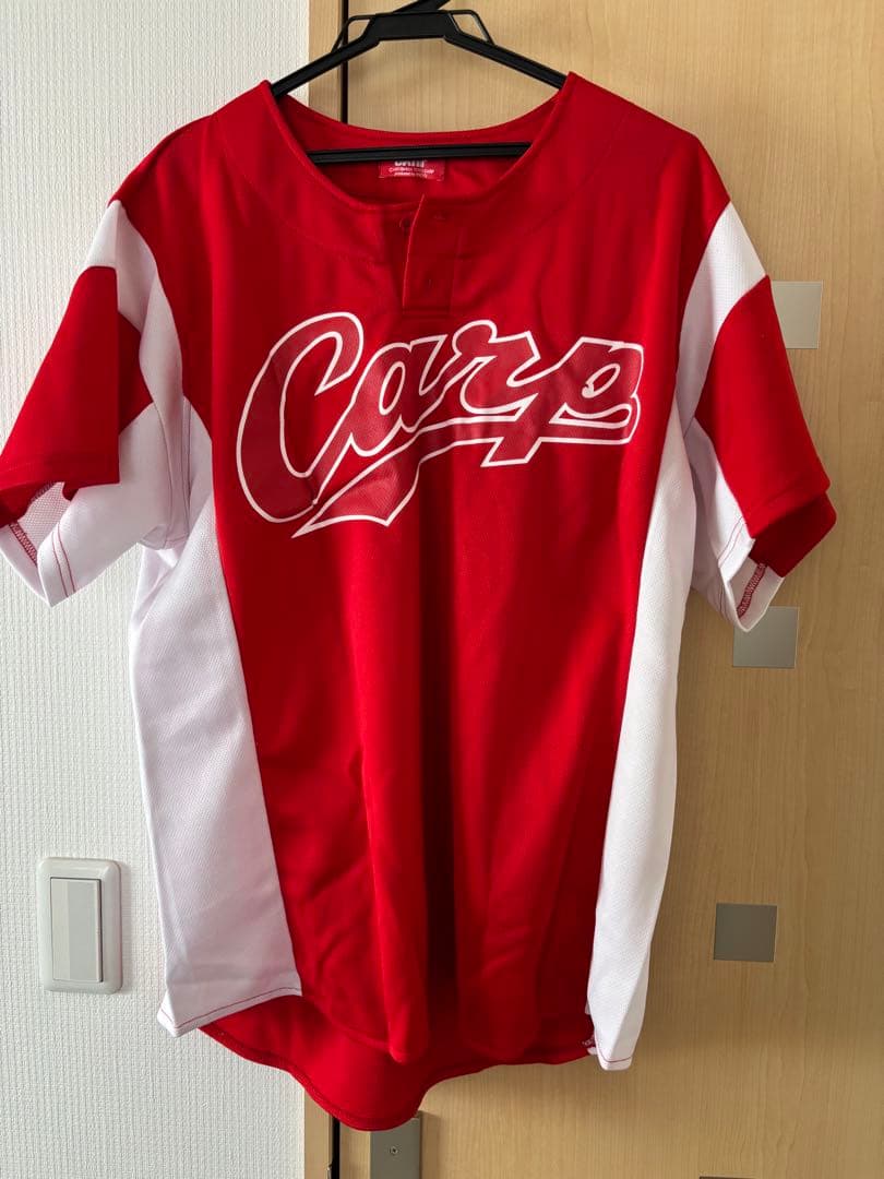 広島東洋カープ　前田智徳選手の練習用　ユニフォーム 赤白ウェアフリーサイズ　希少