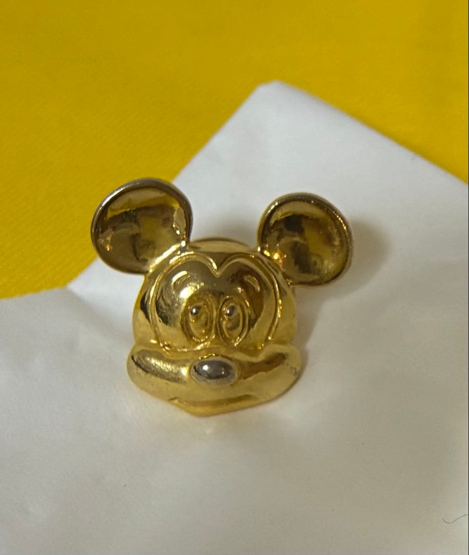 バロー社刻印 ミッキーマウス 金色 ピンバッジ