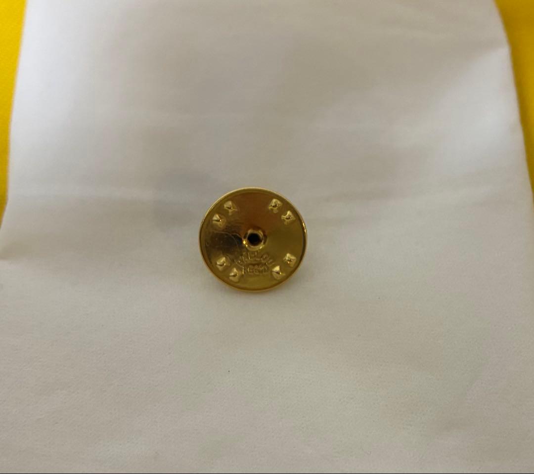 バロー社刻印 ミッキーマウス 金色 ピンバッジ