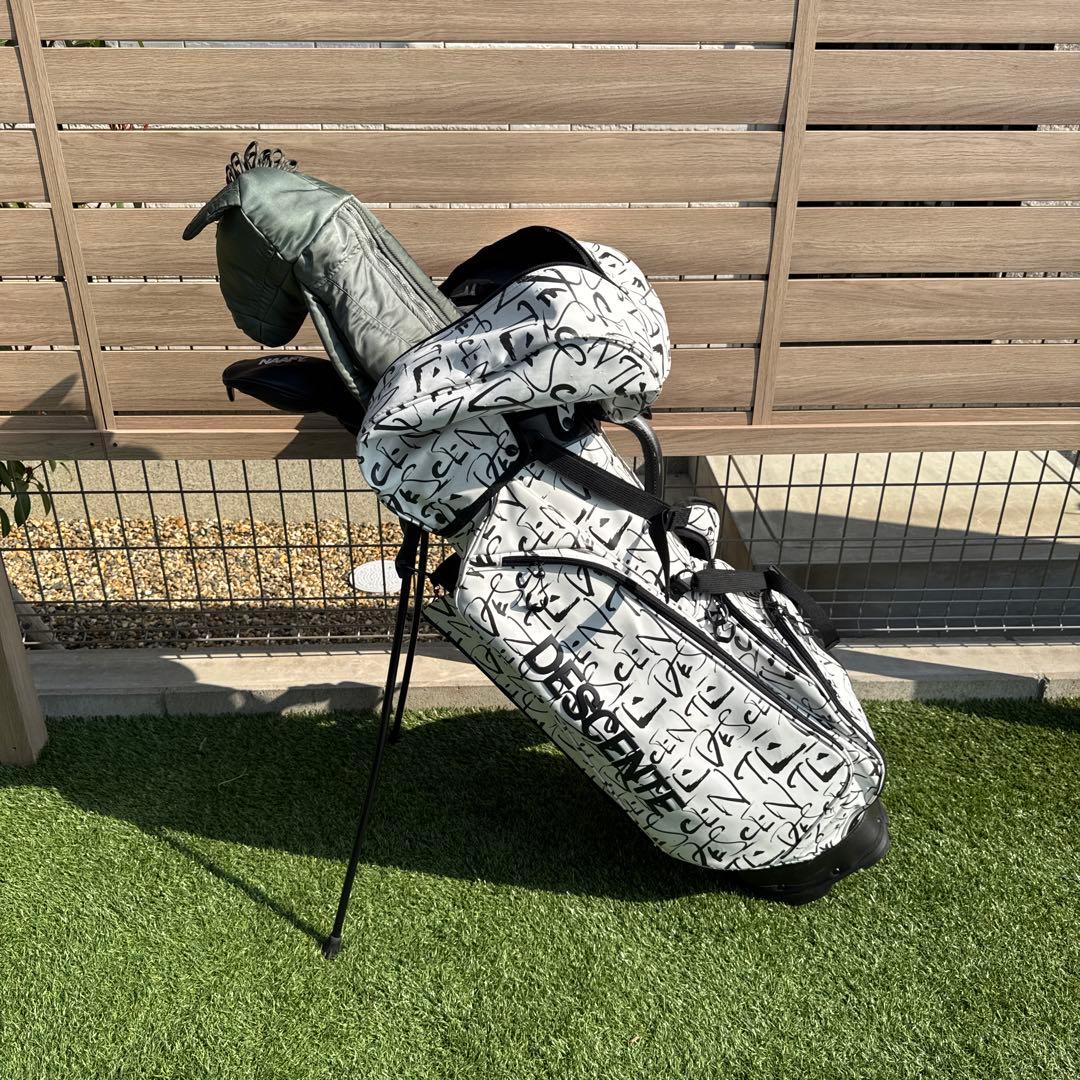 イ*ン様 DESCENTE ロゴプリント キャディバッグ　PINGおまけつき