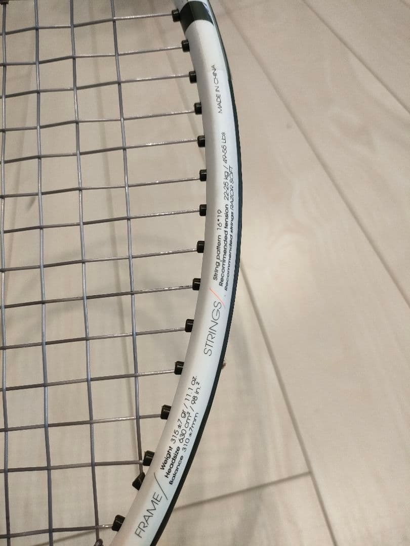 Tecnifibre TF40 テニスラケット 315g 98平方インチ